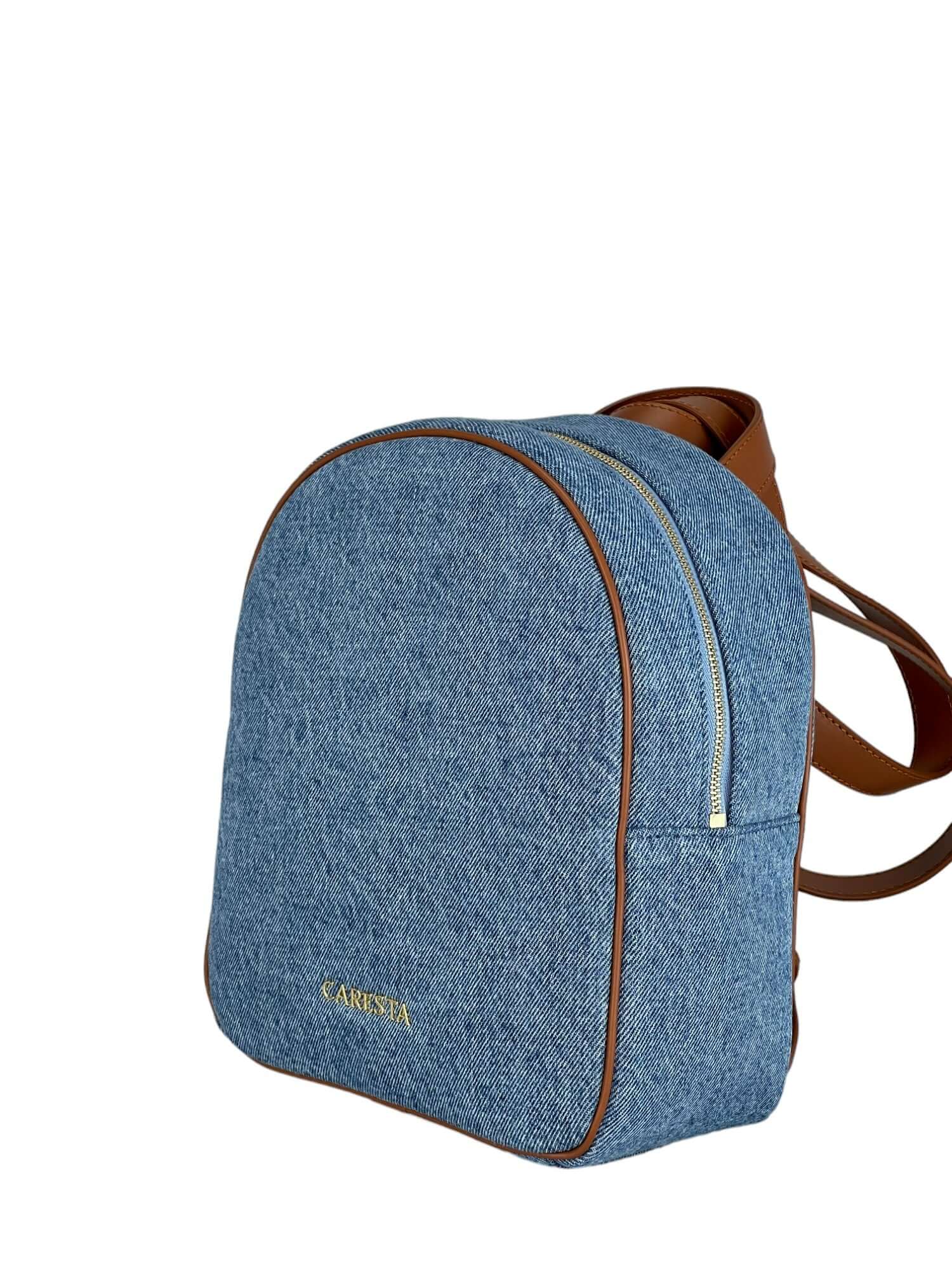 Rucsac Cris S Denim FW24 Material exteriorPiele de vițel Material interiorCăptușeală din material textil. ManerDin piele de vițel, nereglabil/curele reglabile în lungime de la 50-70 cm. CompartimentCompartiment unic, cu două buzunare interne din piele și