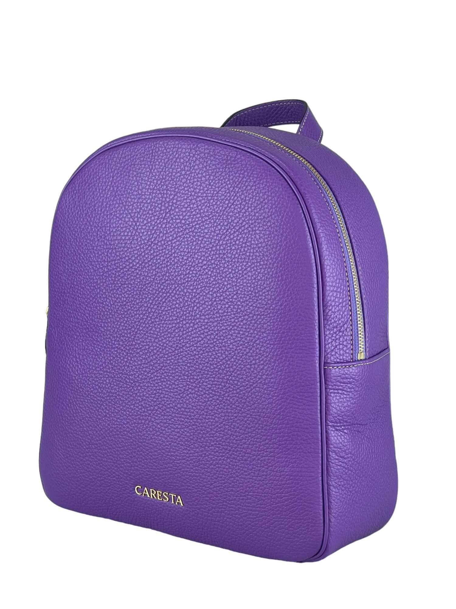 Rucsac Cris M Purple FW24 Material exteriorPiele de vițel Material interiorCăptușeală din material textil. ManerDin piele de vițel, nereglabil/manere reglabile în lungime de la 50-70 cm. CompartimentCompartiment unic, cu două buzunare interne din piele. Î