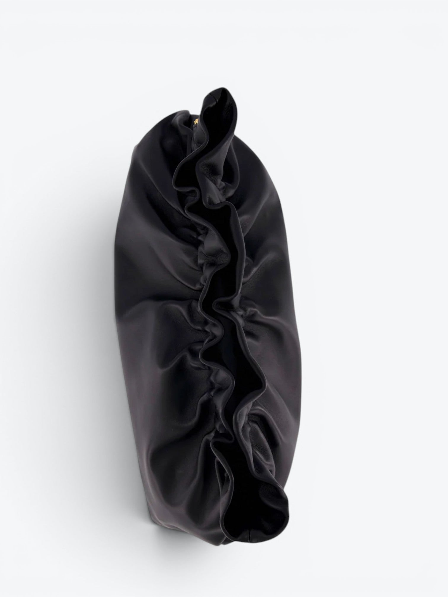 Veil M Black Clutch